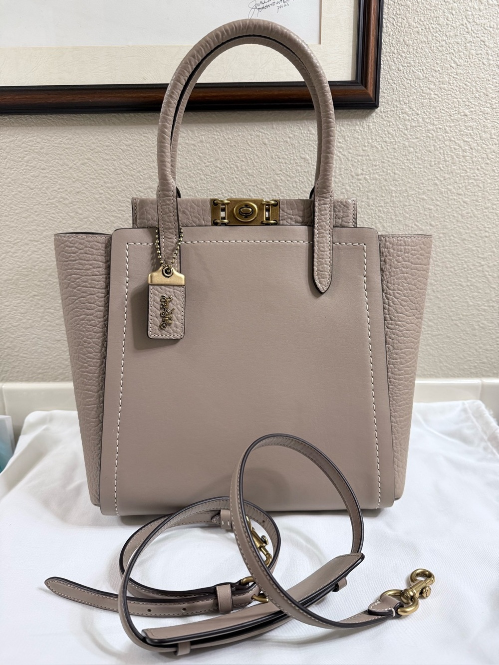 Coach 1941 Troupe Tote in Stone Glovetanned Leather & Brass with Crossbody 79468